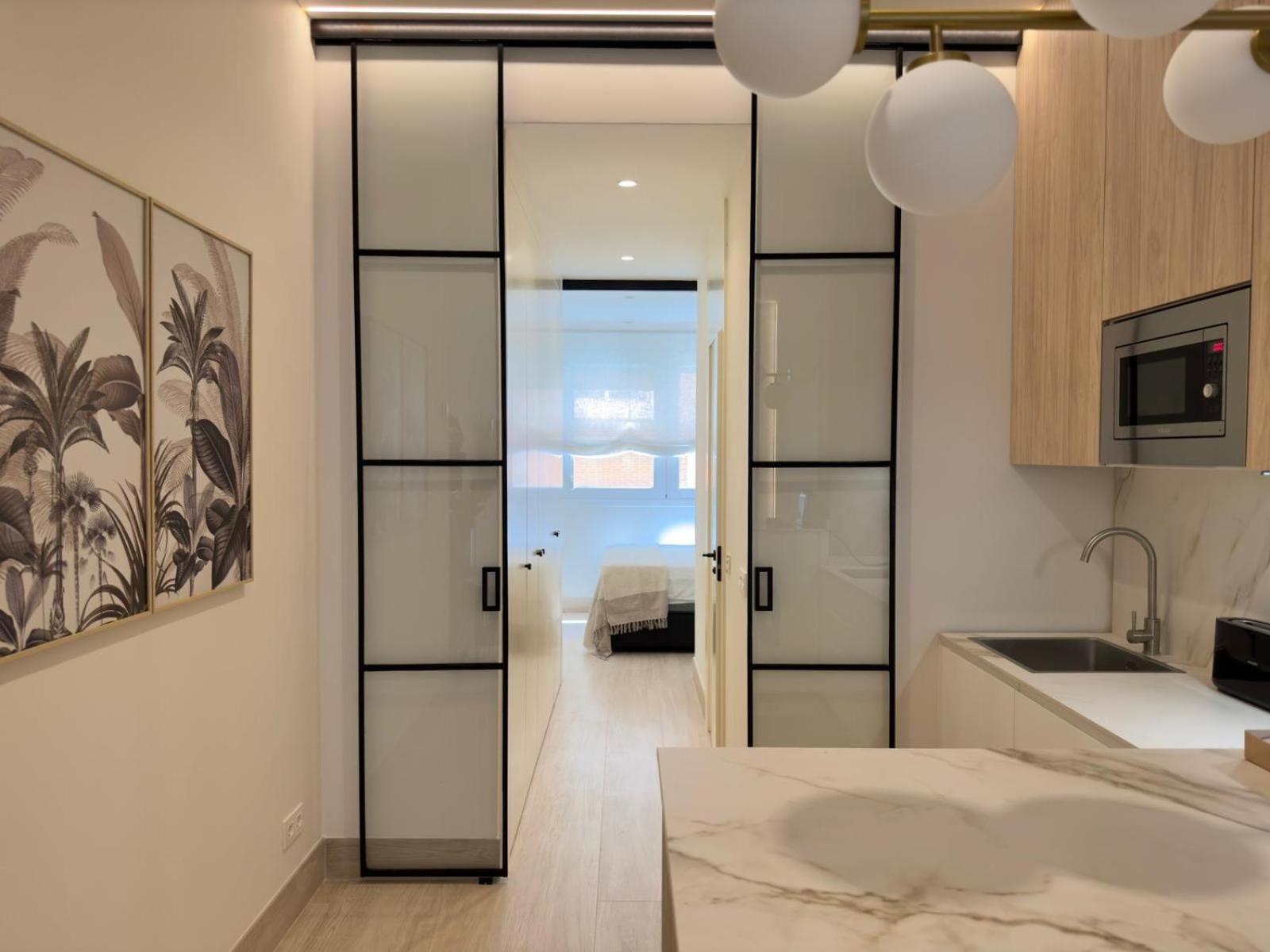 Apartamentos Orilla Del Bernabeu Мадрид Экстерьер фото