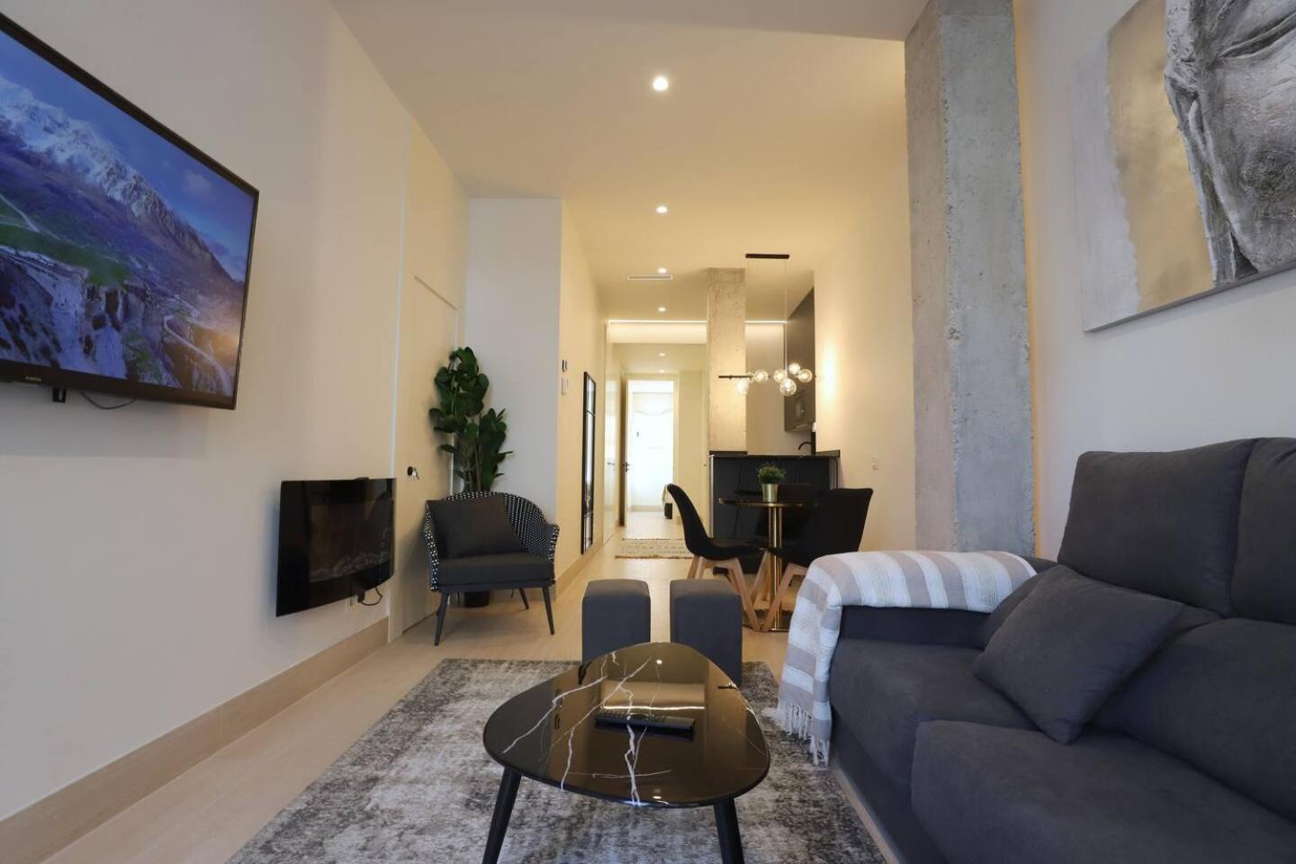 Apartamentos Orilla Del Bernabeu Мадрид Экстерьер фото