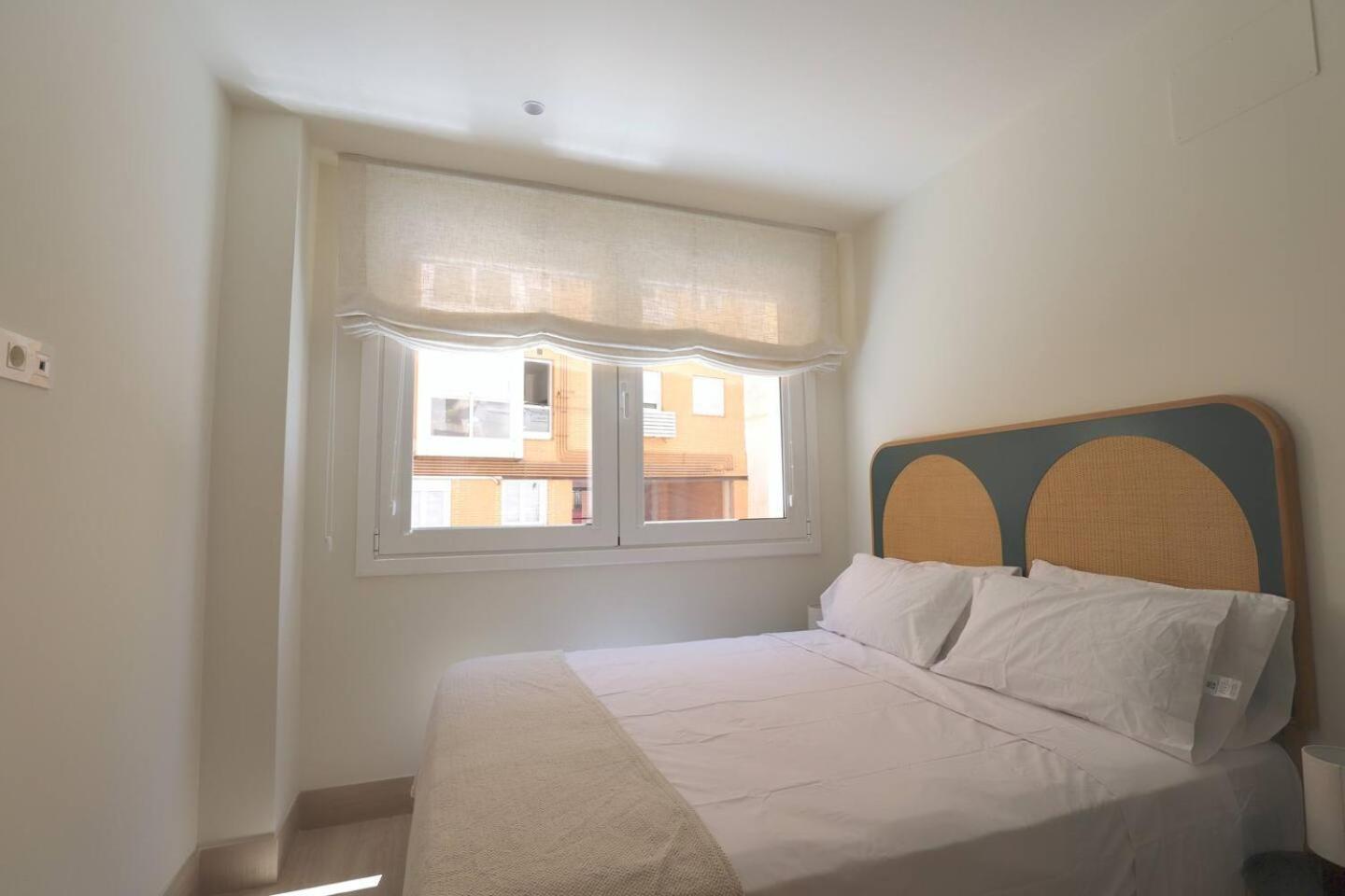 Apartamentos Orilla Del Bernabeu Мадрид Экстерьер фото