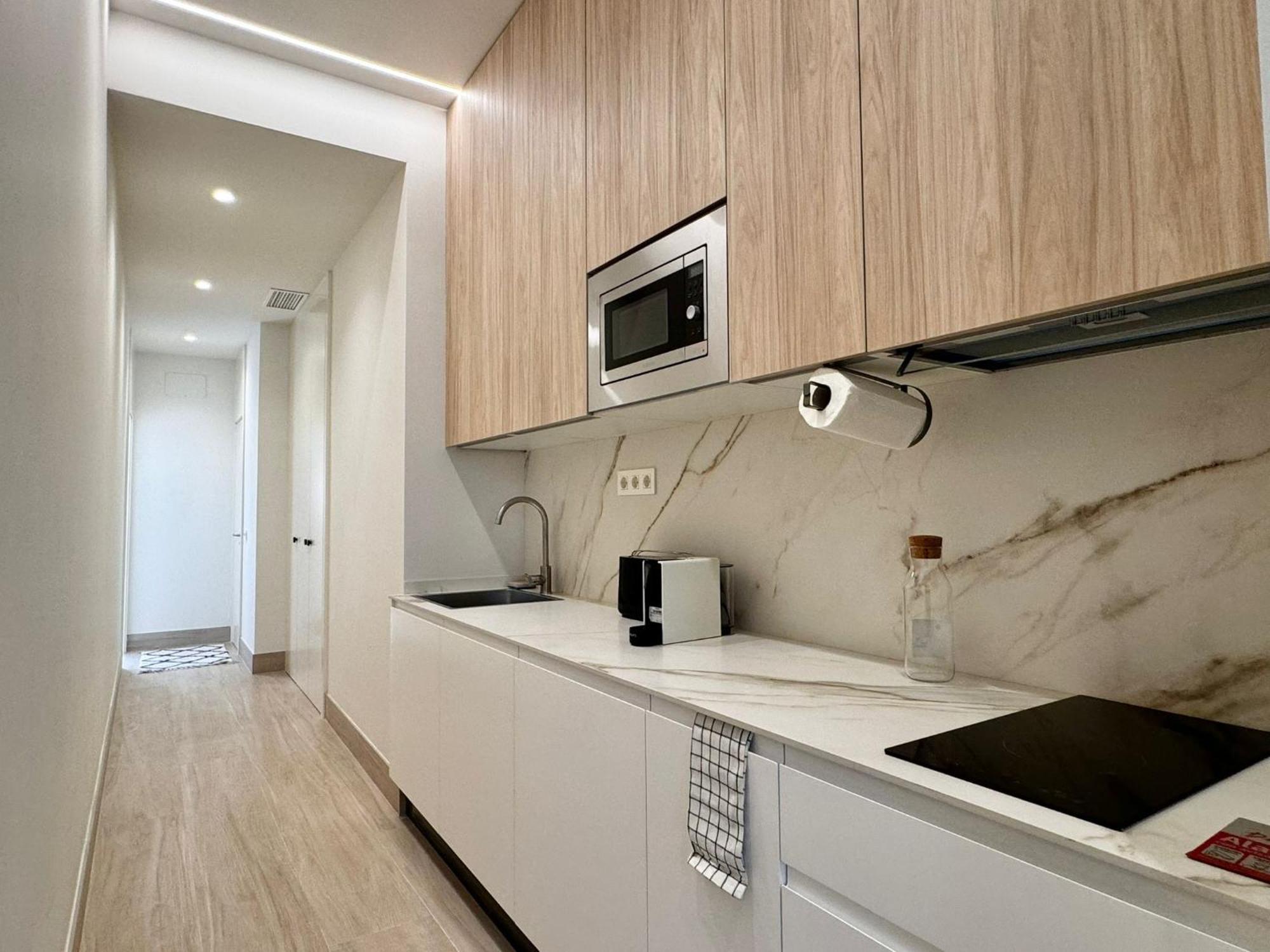 Apartamentos Orilla Del Bernabeu Мадрид Экстерьер фото