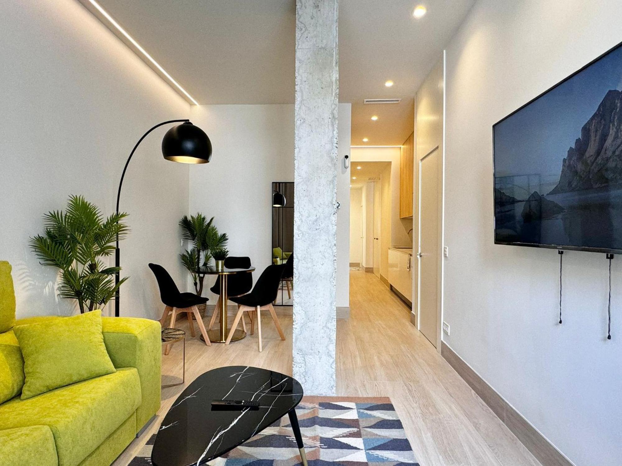 Apartamentos Orilla Del Bernabeu Мадрид Экстерьер фото