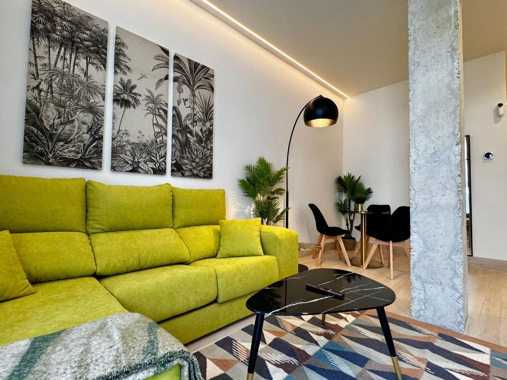 Apartamentos Orilla Del Bernabeu Мадрид Экстерьер фото