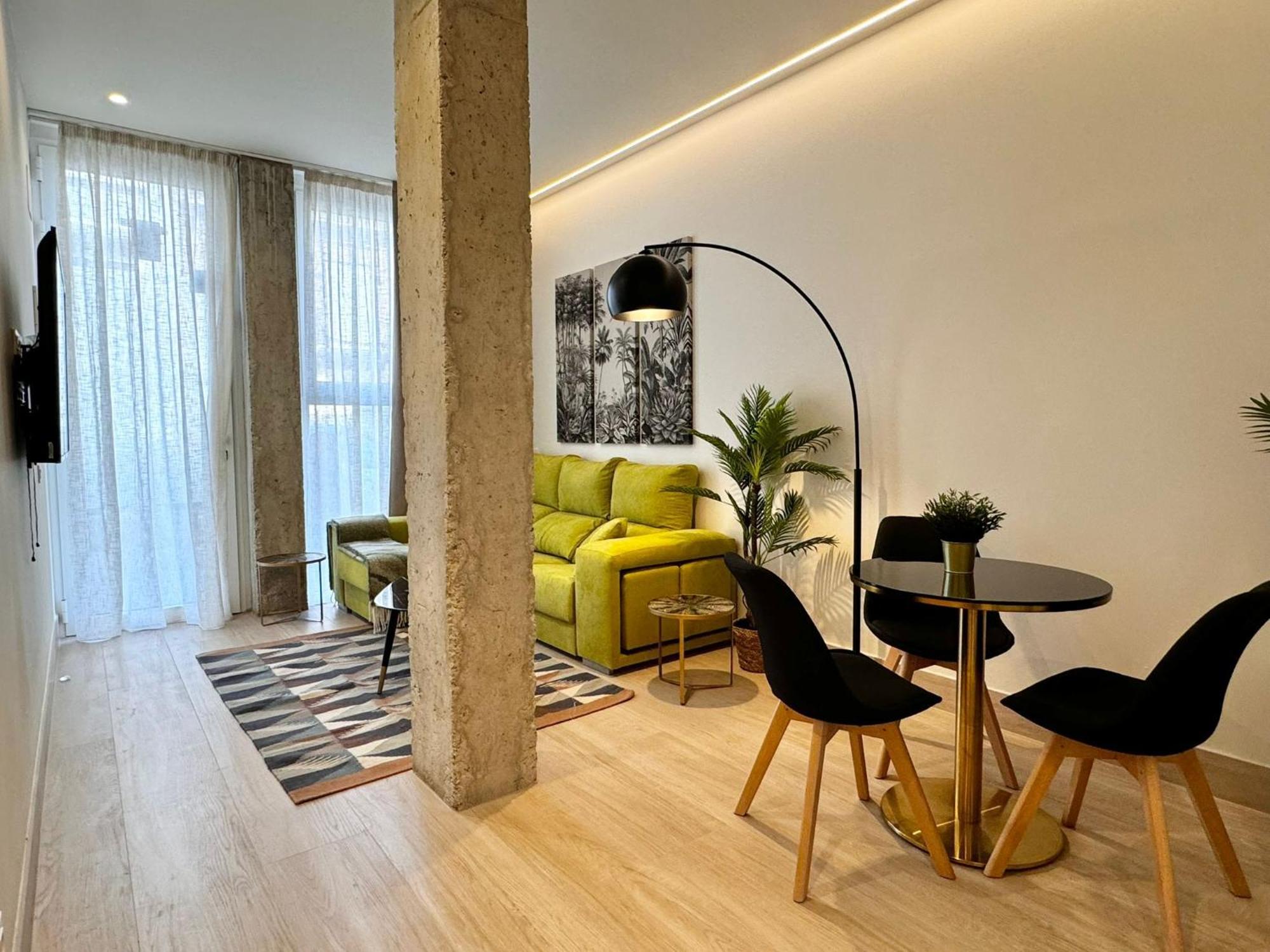 Apartamentos Orilla Del Bernabeu Мадрид Экстерьер фото