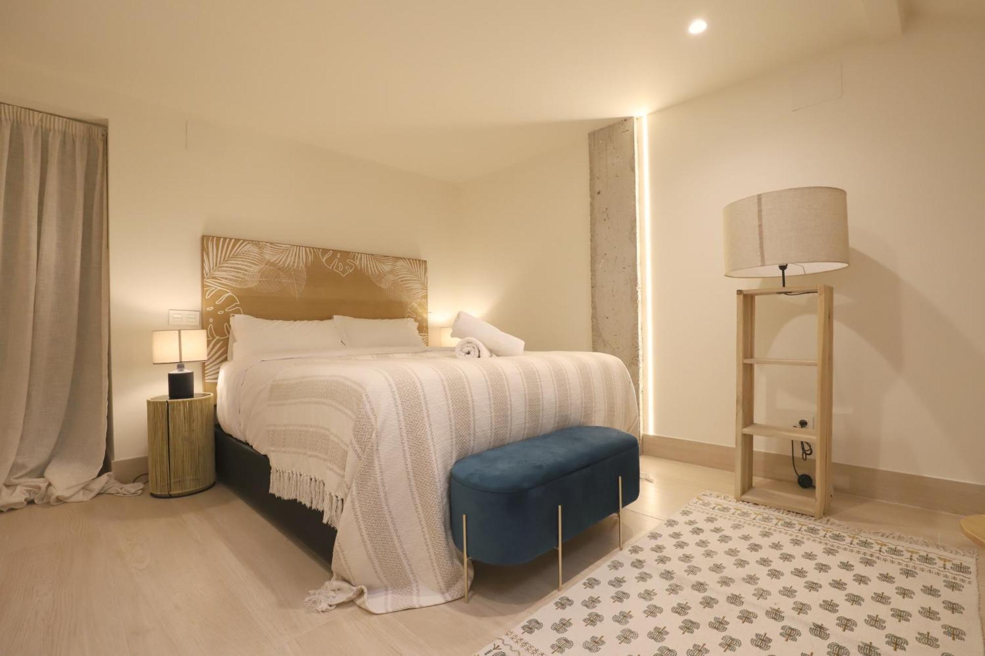 Apartamentos Orilla Del Bernabeu Мадрид Экстерьер фото